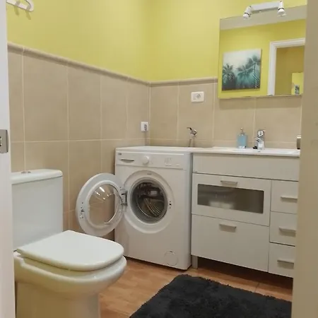 Impeccable 1-bed In Apartment